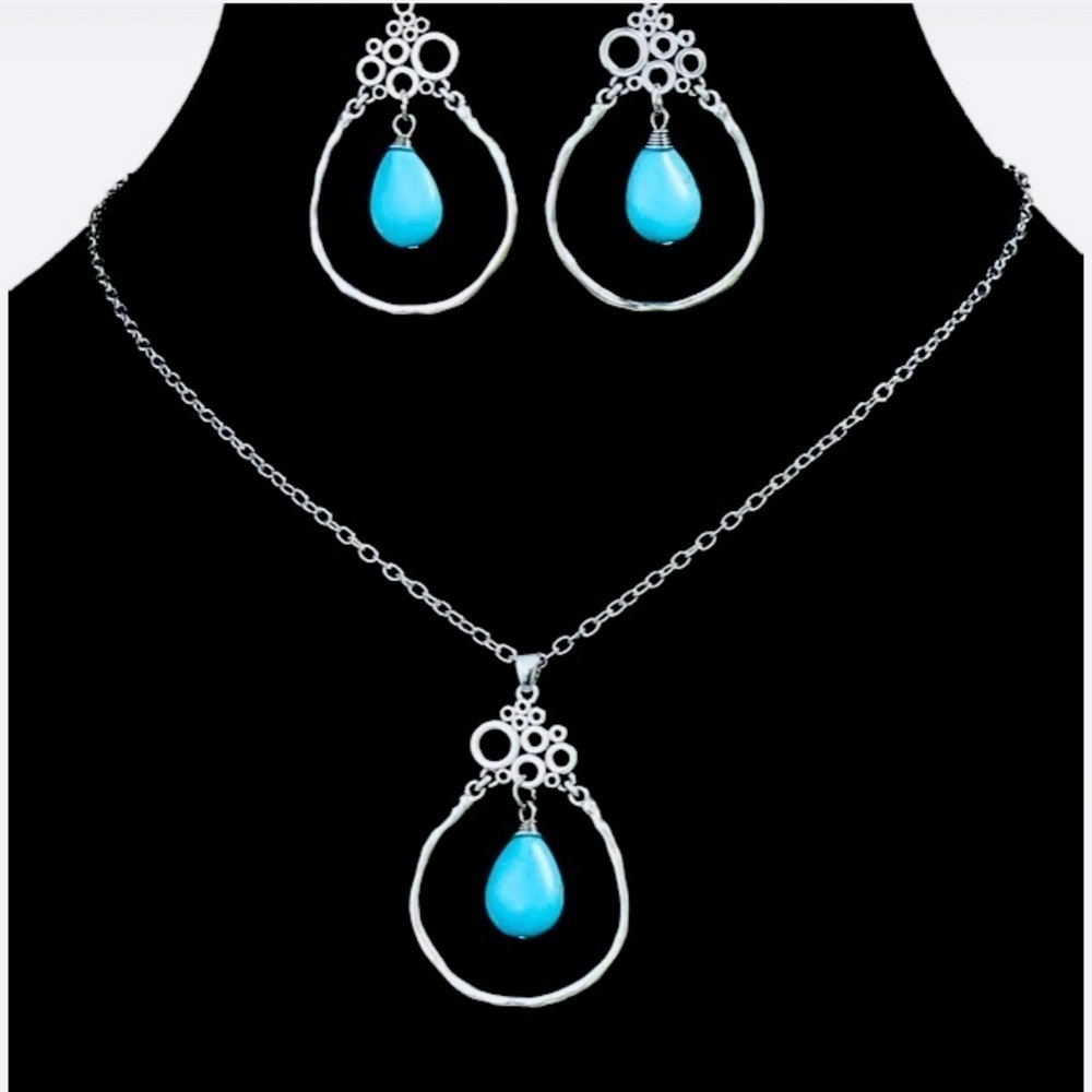 Silver Turquoise Jewelry Tear Drop Shape Necklace & Dangle Drop Earring Set